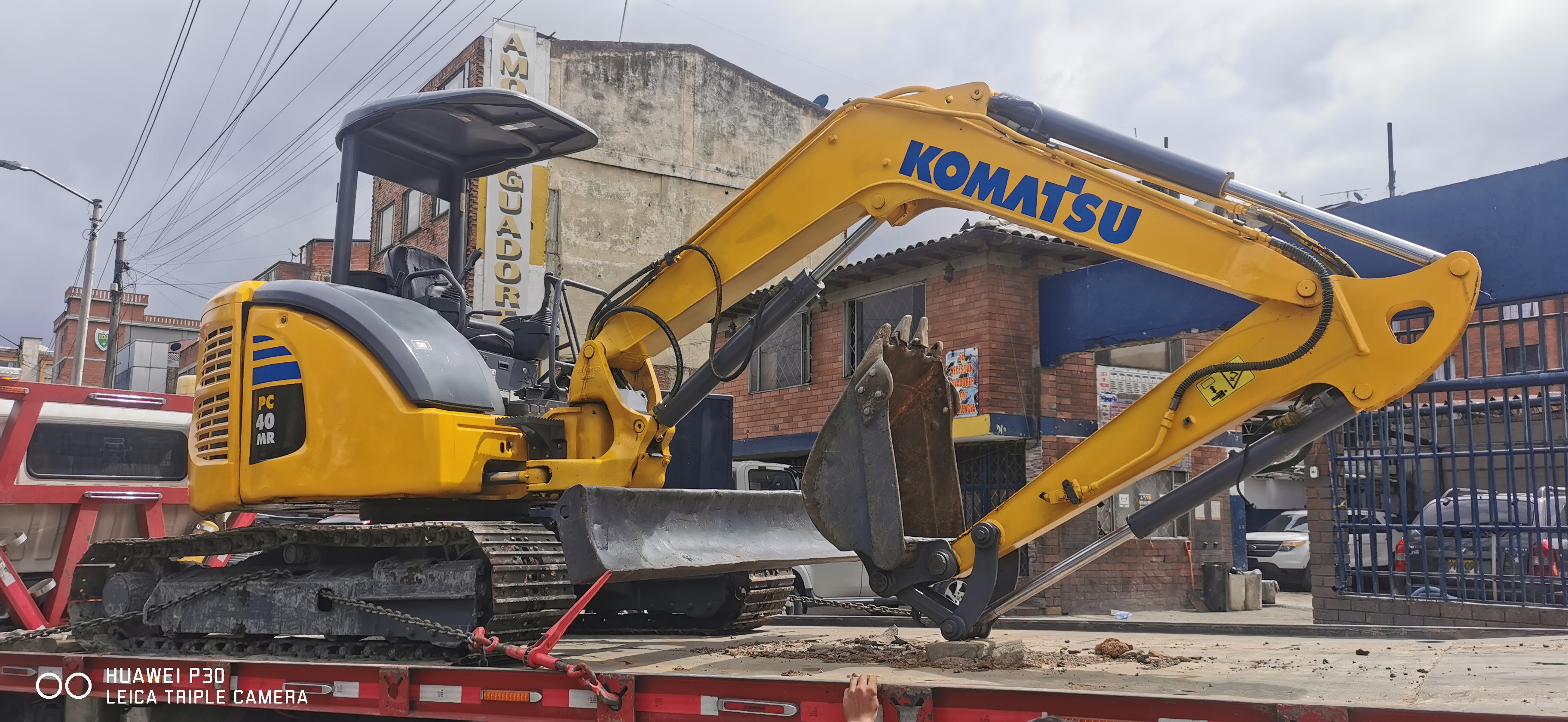 Komatsu PC40MR-2 2003 - Image 3