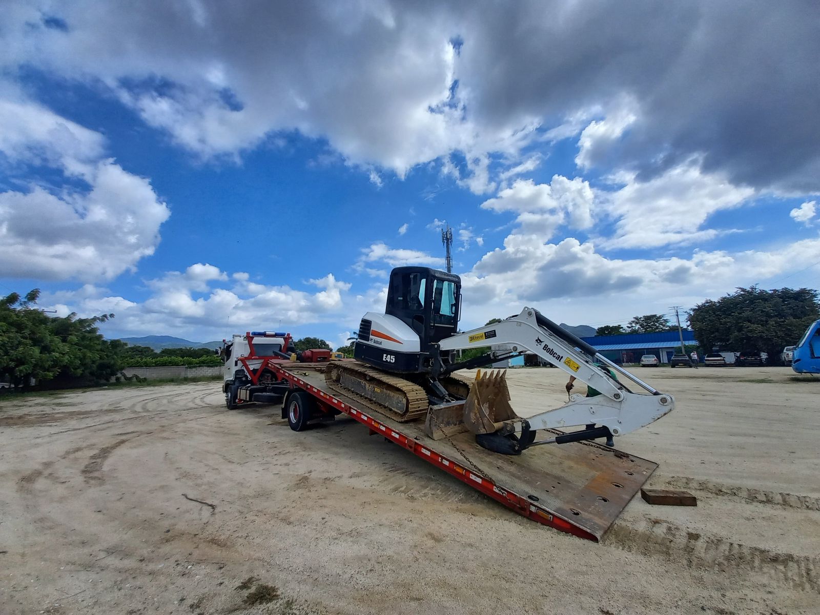 Bobcat E45 2016 - Image 6