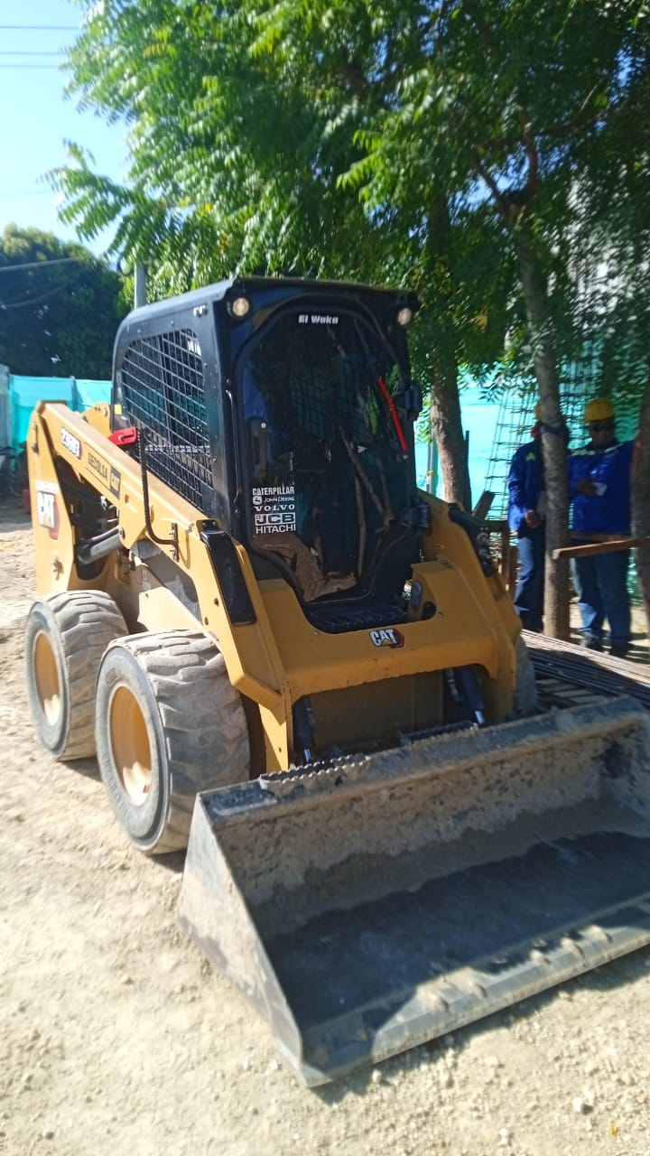 Caterpillar 236D3 2023 - Image 2