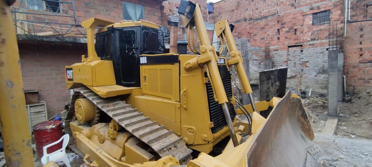 Caterpillar D8R 2000 - Image 3
