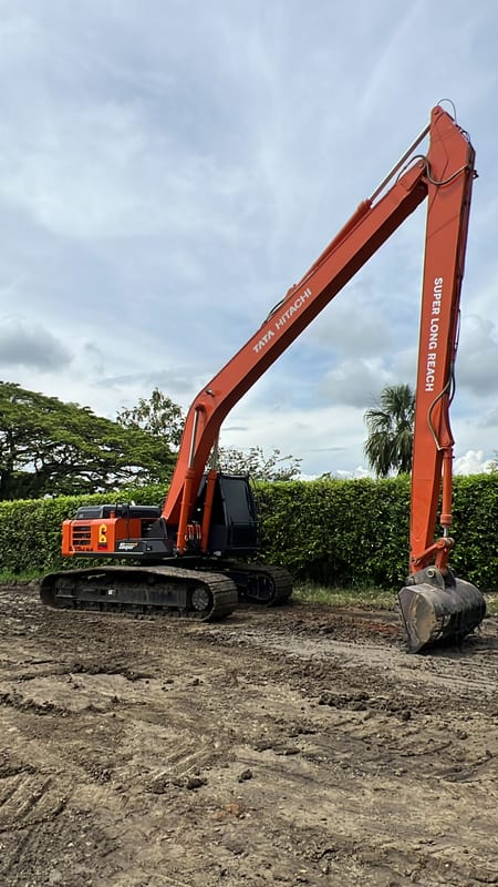 Hitachi Ex215lc 2023 - Imagen 2