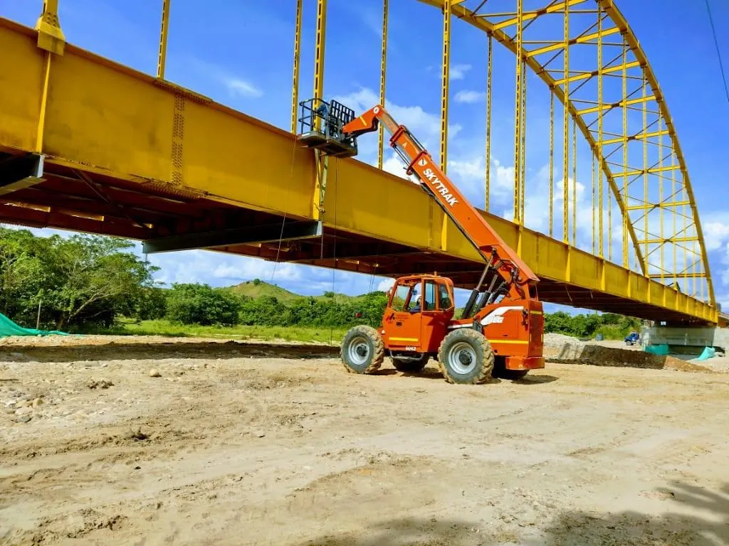 Sakai SKY TRAK JLG 2008 - Image 3